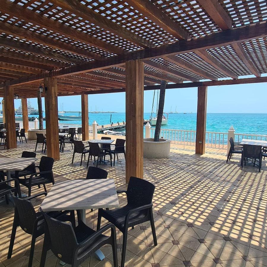 Bartolome Oceanfront Suites Isla Mujeres Exterior photo
