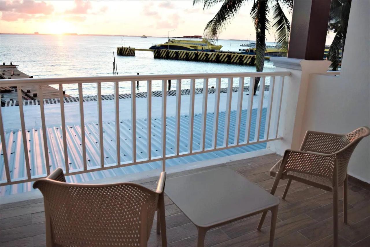 Bartolome Oceanfront Suites Isla Mujeres Exterior photo